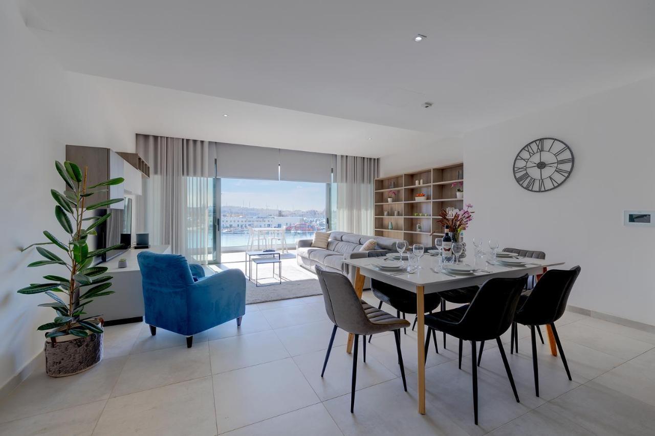 Superlative Apartment With Valletta And Harbour Views Sliema Exteriör bild
